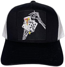 Load image into Gallery viewer, Skull Card (more colors) - Clique Apparel
