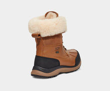 Load image into Gallery viewer, UGG - Women Adirondack III Boot Chestnut - Clique Apparel