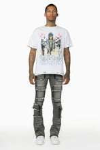 Load image into Gallery viewer, Rockstar - Tyrell Stacked Flare Cargo Jean - Clique Apparel