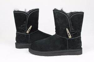 Ugg - Women Meadow Boot (Black) - Clique Apparel